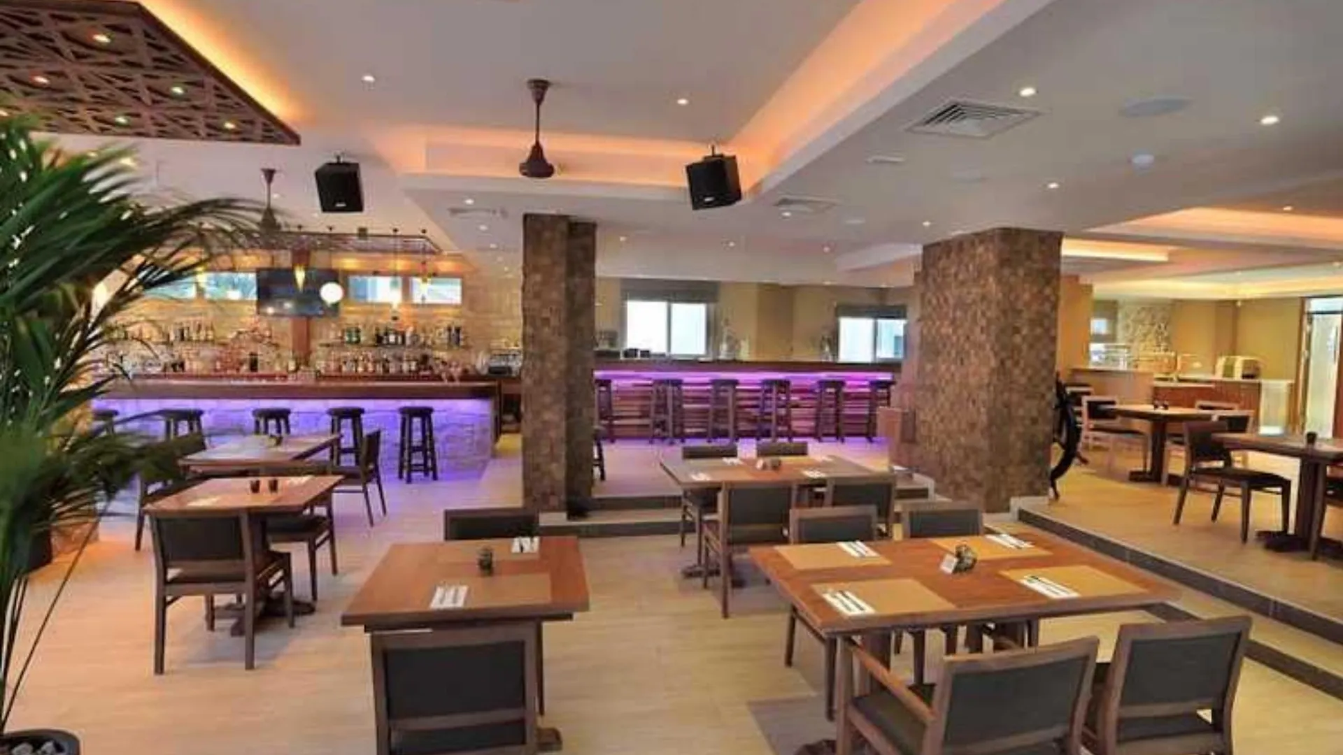 Nelia Gardens Hotel Ayia Napa 4*,
