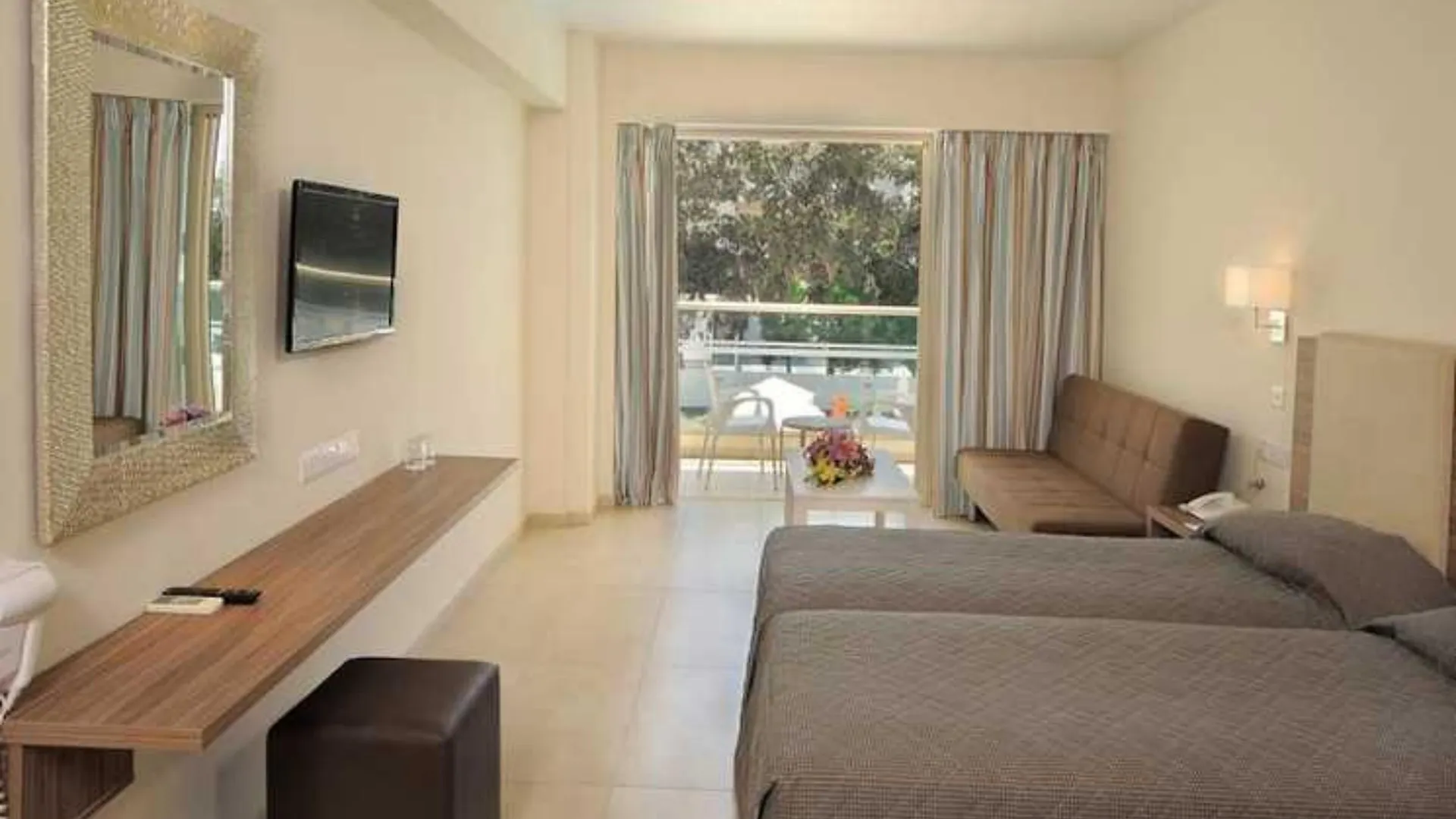 Nelia Gardens Hotel Ayia Napa