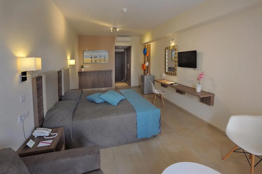 Nelia Gardens Hotel Ayia Napa