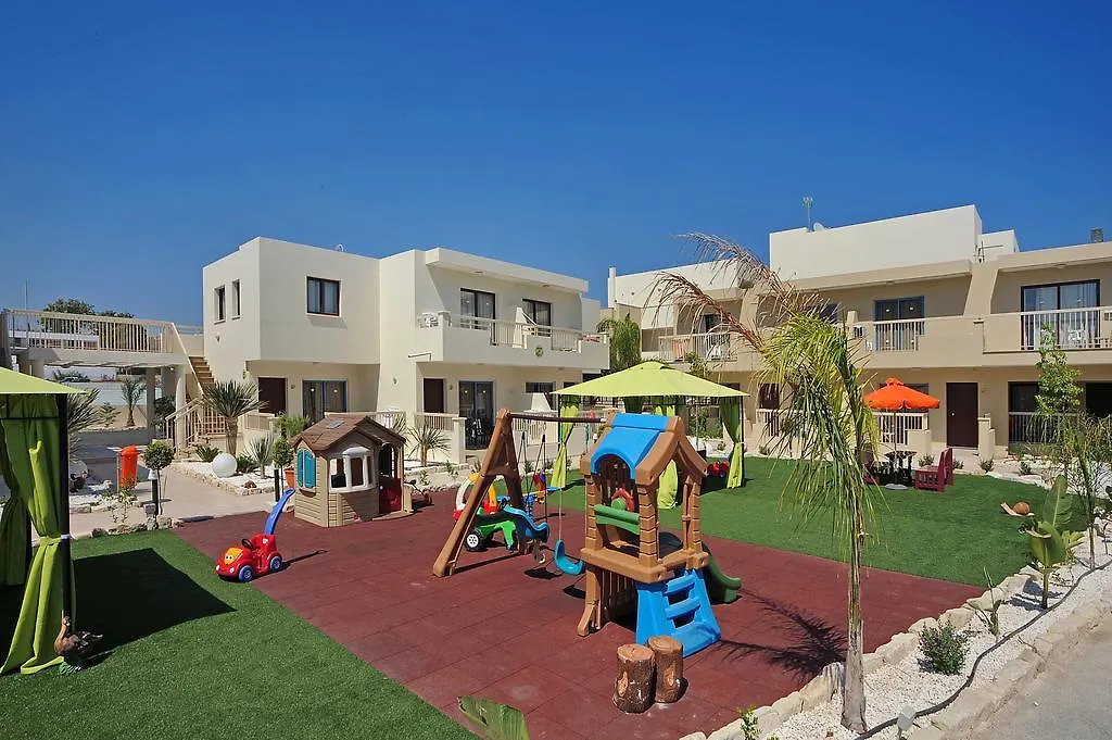 Nelia Gardens Hotel Ayia Napa