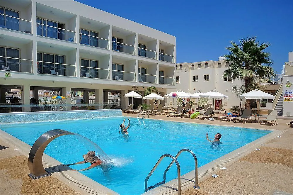 Nelia Gardens Hotel Ayia Napa