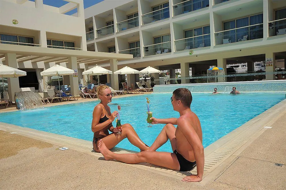 Nelia Gardens Hotel Ayia Napa